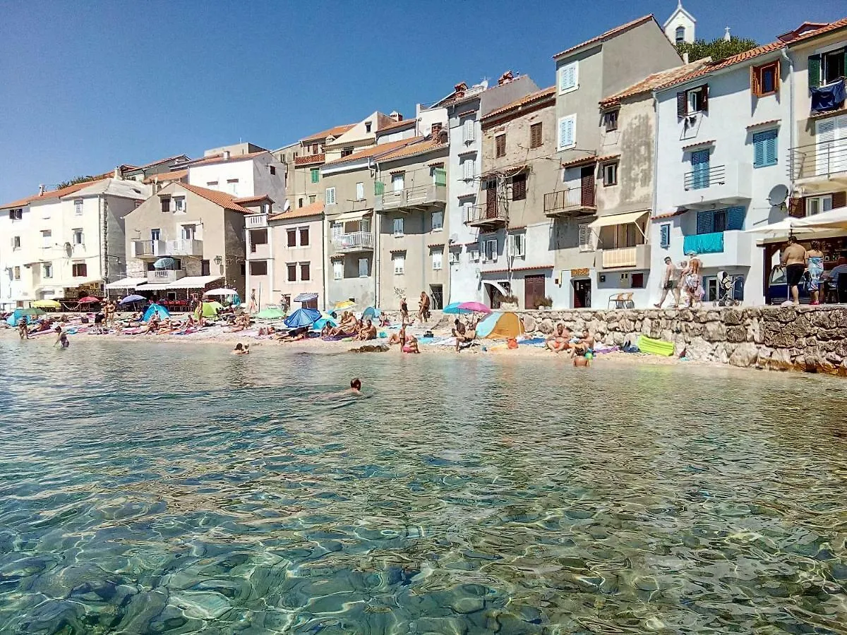 Apartments Alfa Baška Croazia
