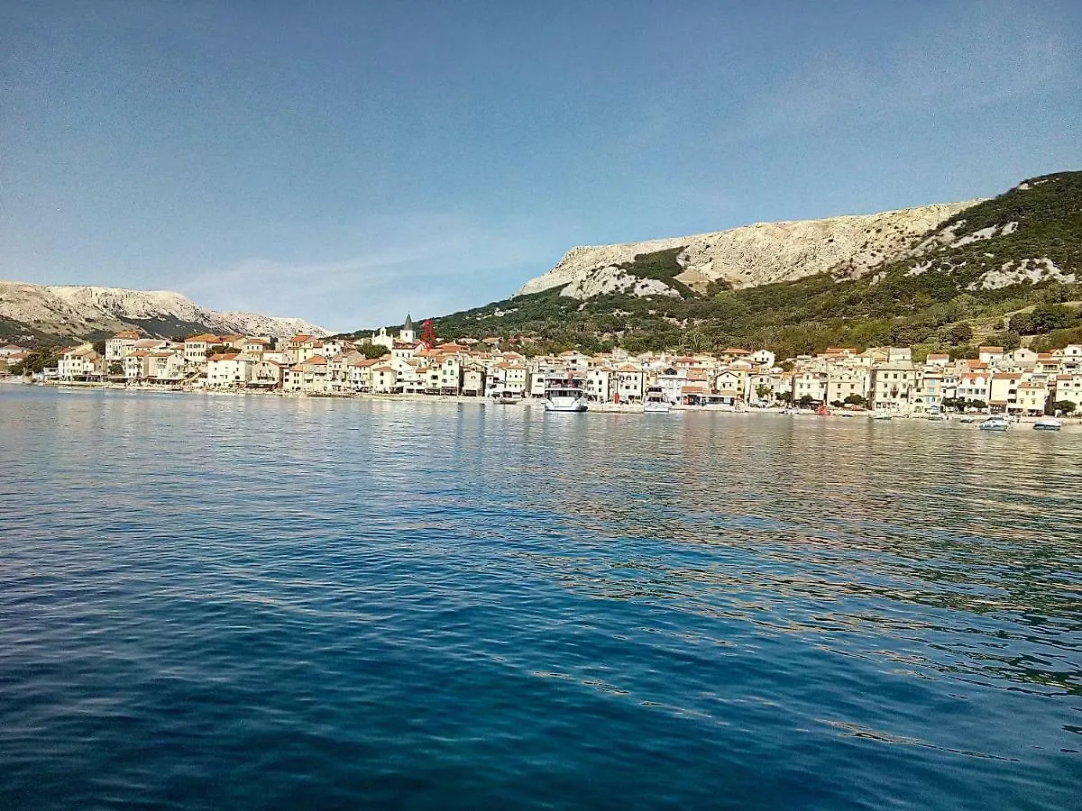 Apartments Alfa Baška 0*,  Croazia