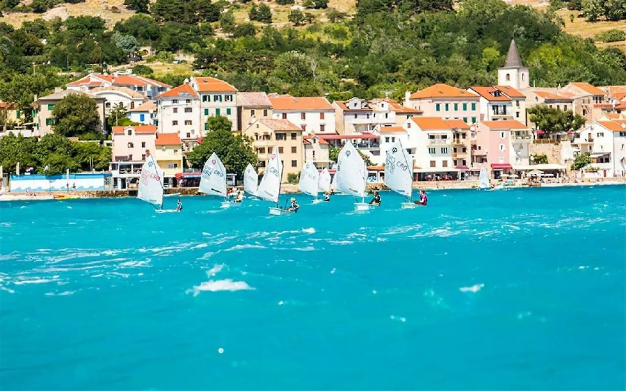 Apartments Alfa Baška 0*,